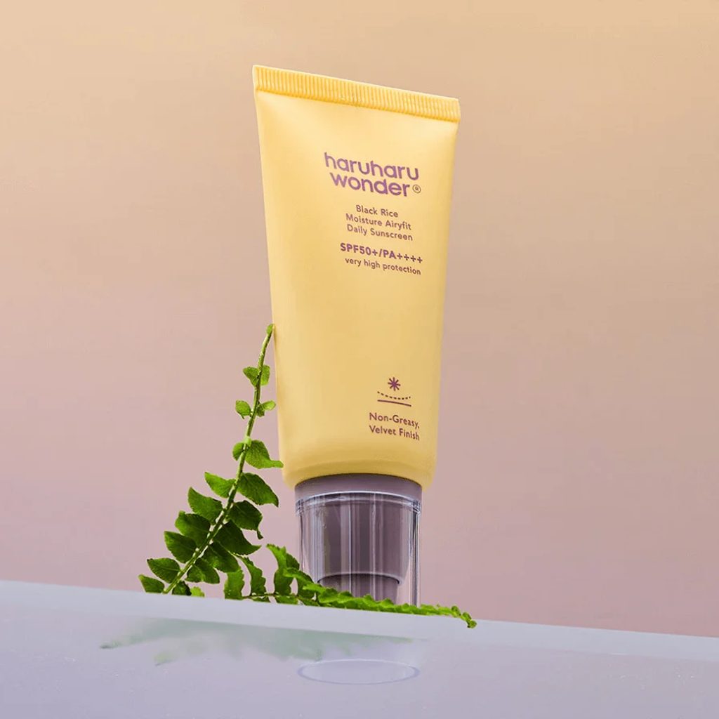 Haruharu Wonder – Black Rice Moisture Airyfit Daily Sunscreen SPF50+ PA++++ – 50 ml